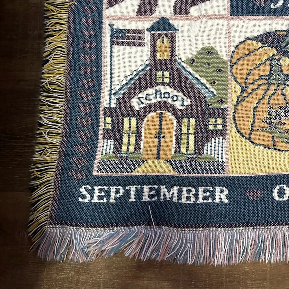 Seasonal Vintage Home Interior l Holiday Tapestry Blanket